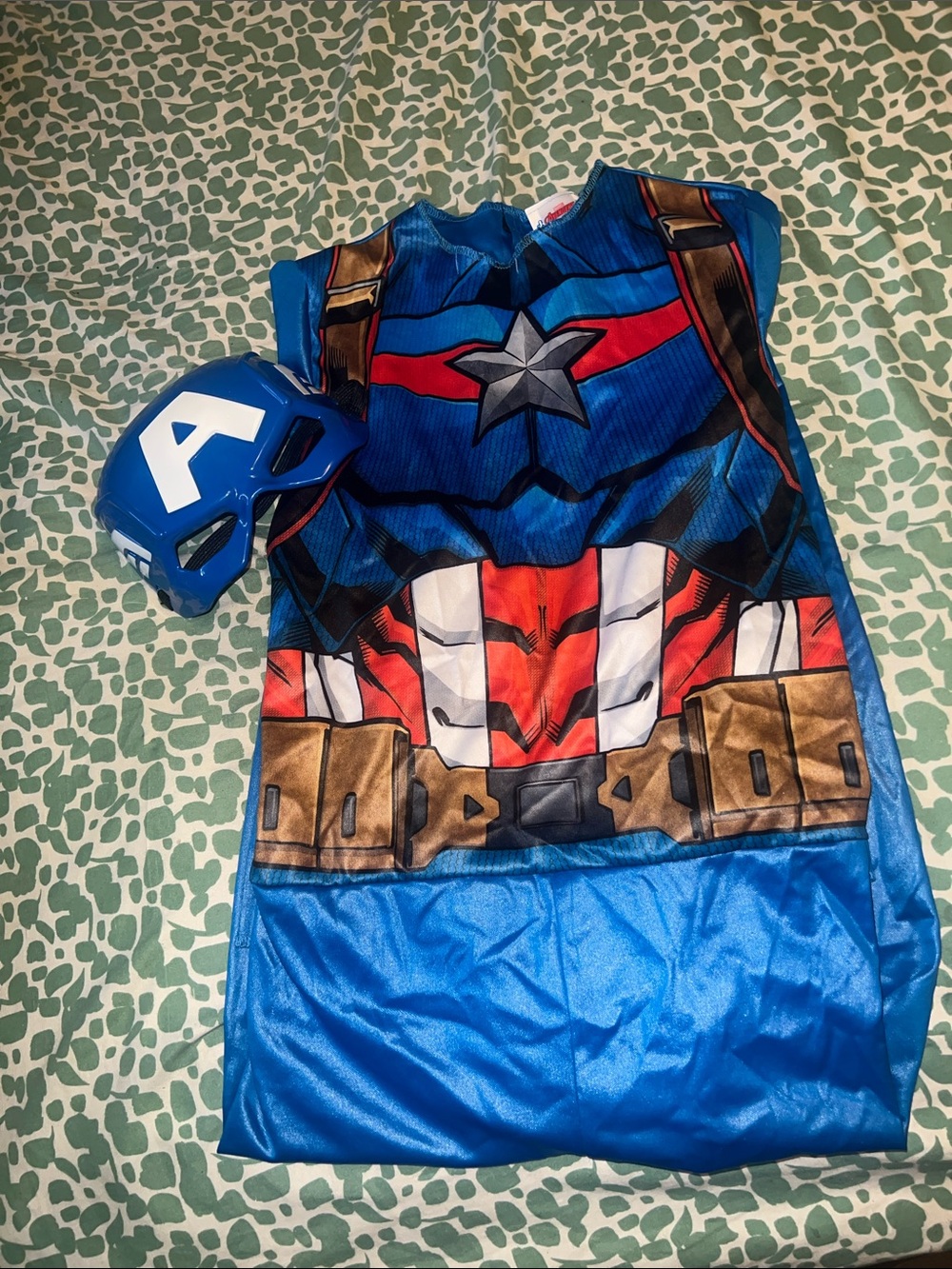 Marvel Captain-themed Blue and Red Kids Costume with Mask